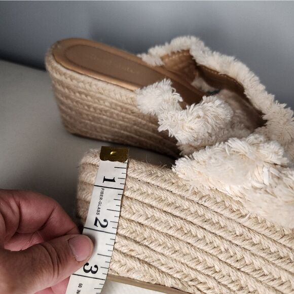 Altar’d State Platform Wedge Sandals Women’s Size 10 Wales Furry Espadrille NWOT - Picture 5 of 6